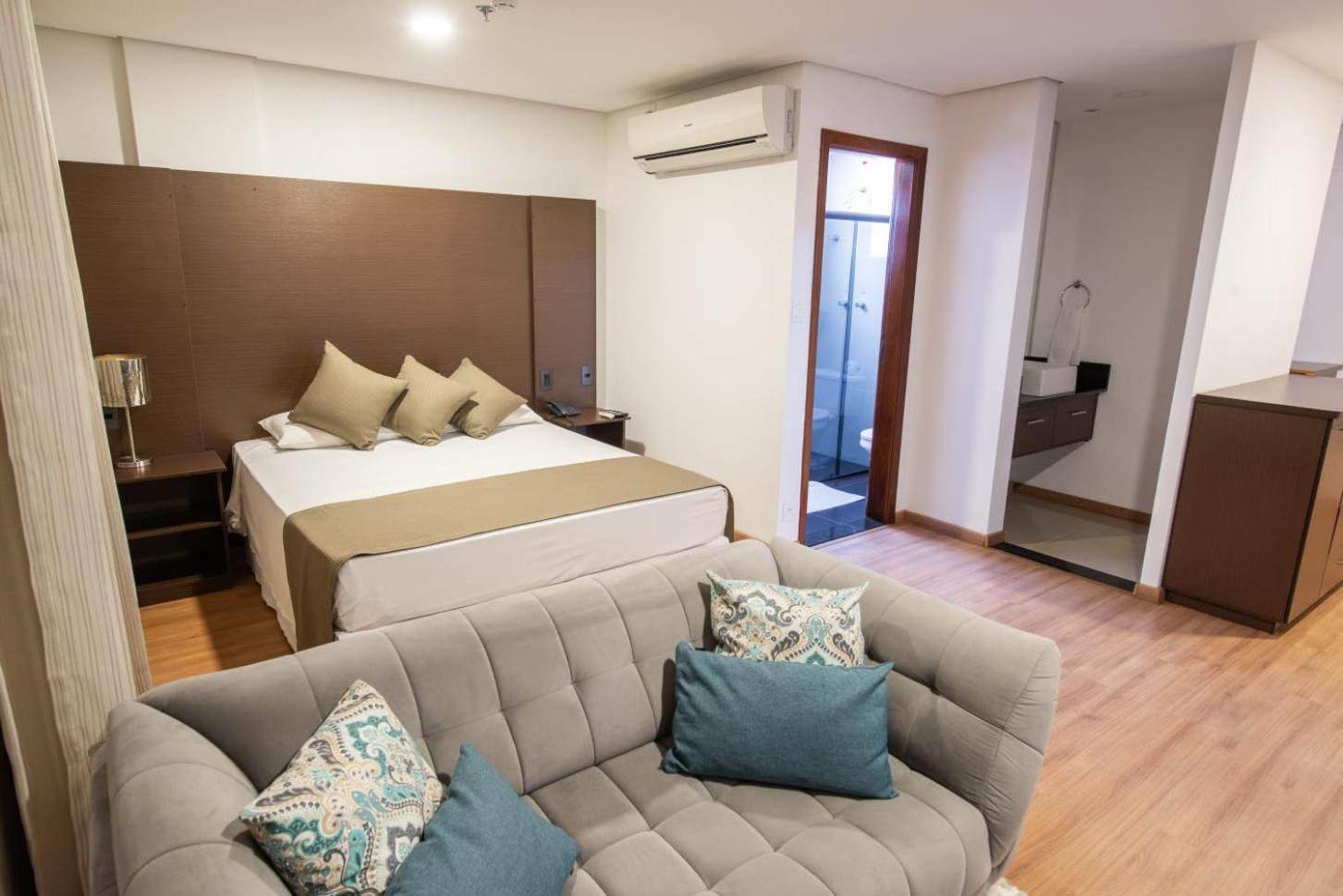 Olavo Bilac Hotel Taubaté Exteriör bild