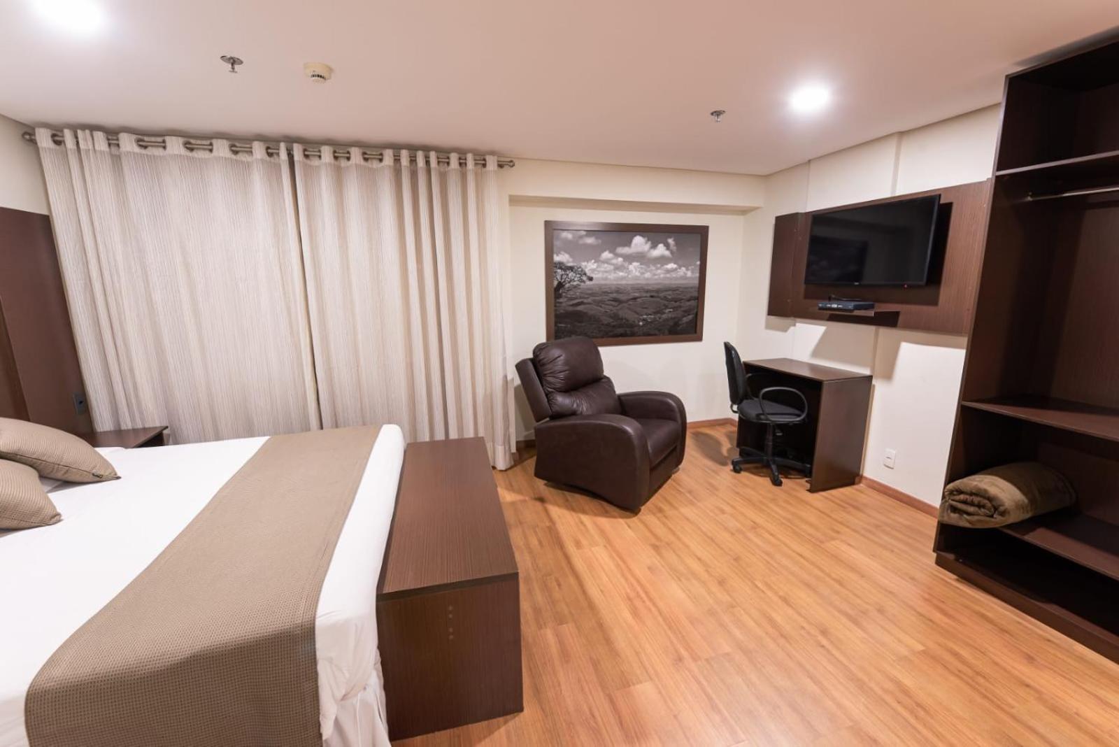 Olavo Bilac Hotel Taubaté Exteriör bild