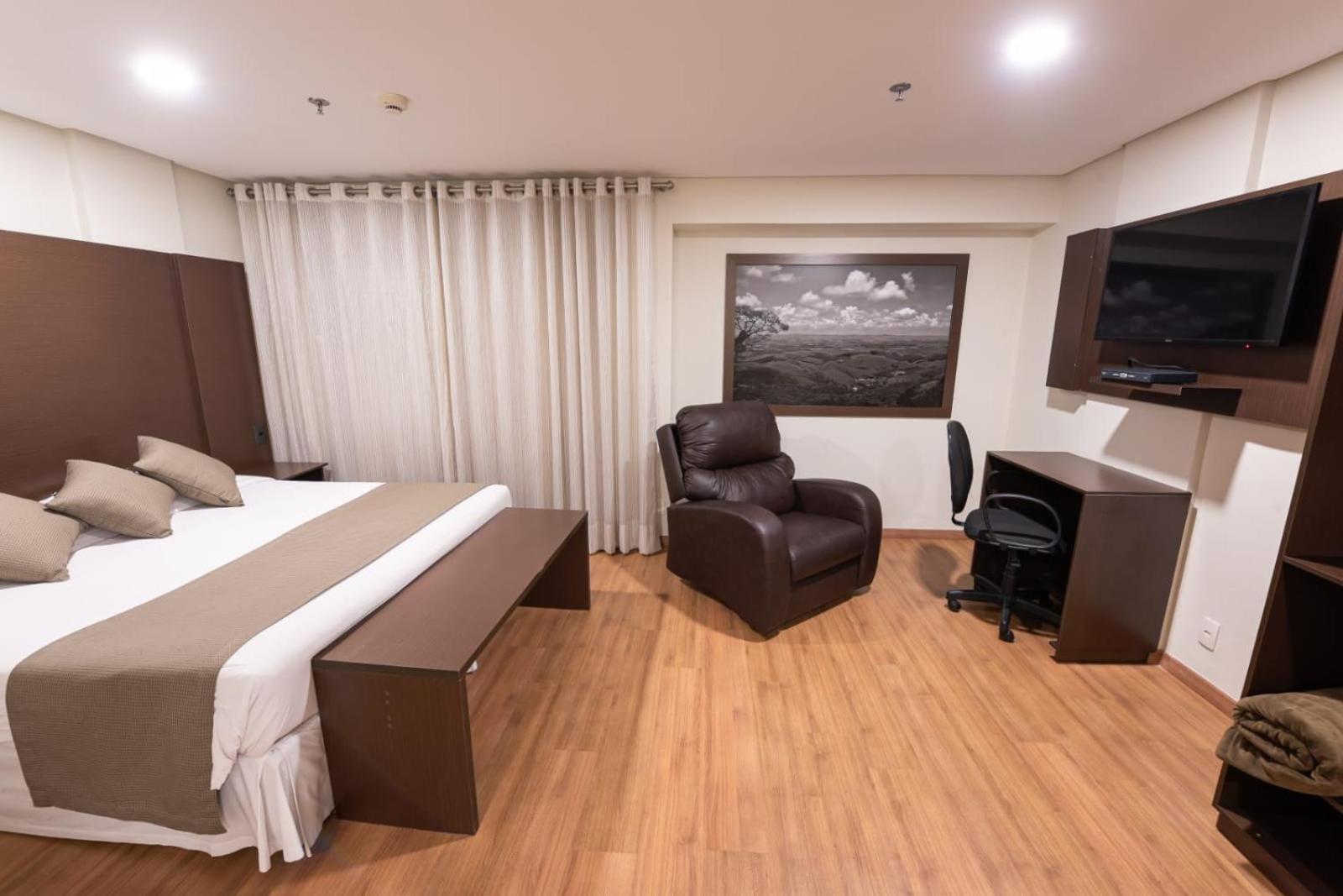 Olavo Bilac Hotel Taubaté Exteriör bild
